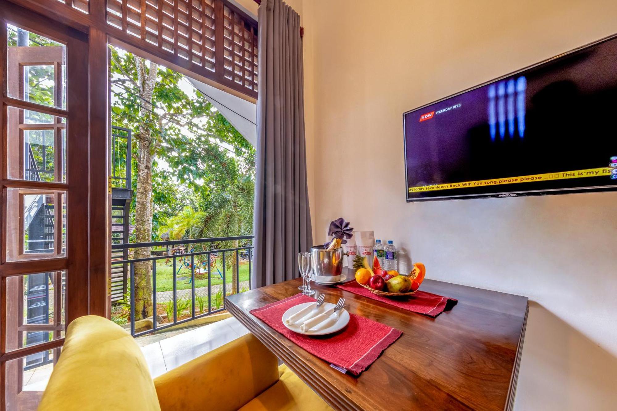 גאלה Owinmo Hotel & Reception Hall מראה חיצוני תמונה